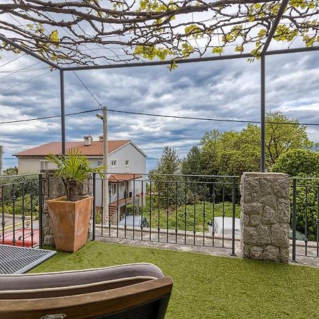 Kostabela - Sea View Lägenhet Rijeka Exteriör bild
