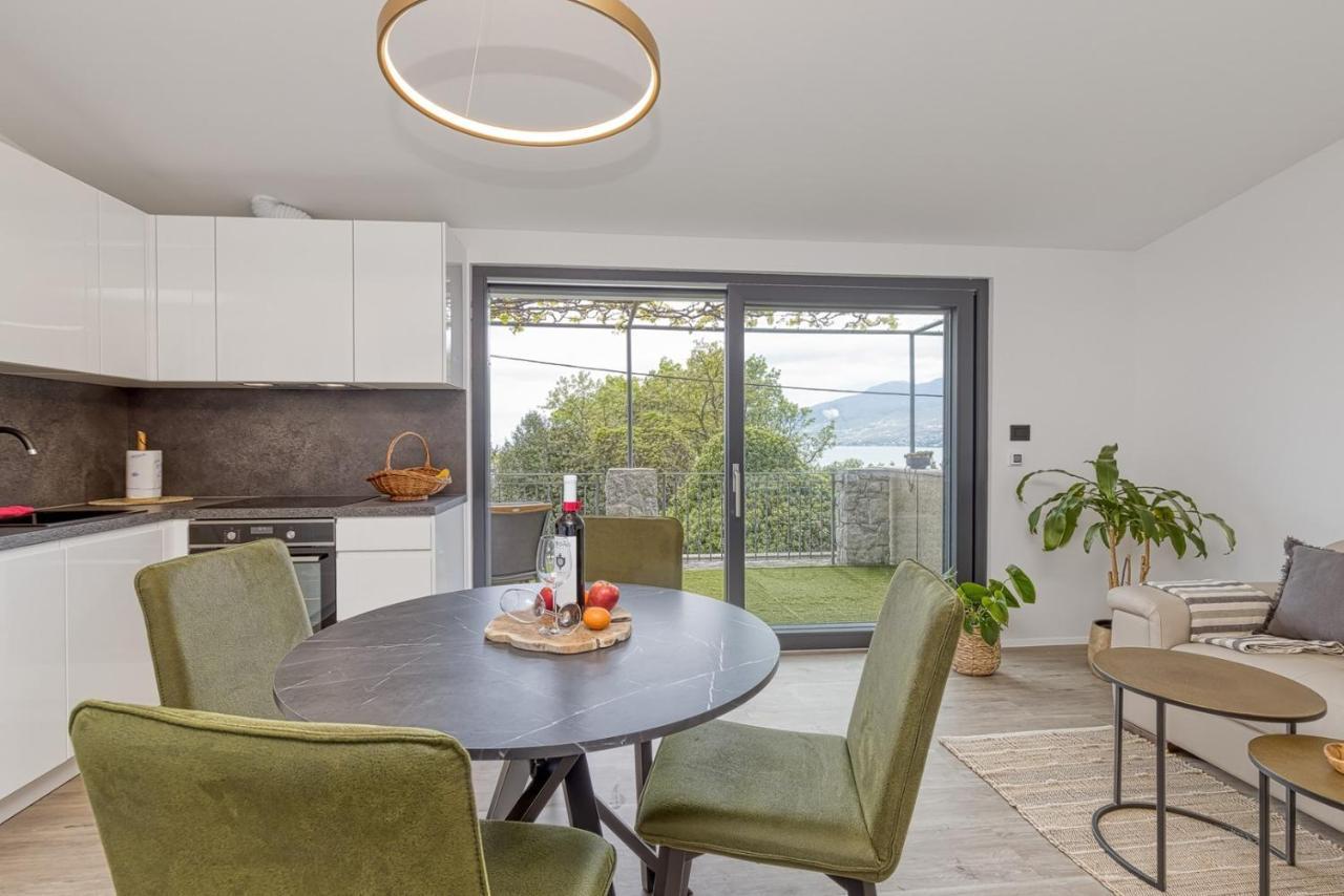 Kostabela - Sea View Lägenhet Rijeka Exteriör bild